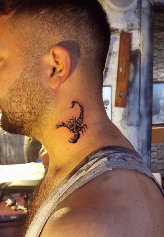 tattoo kadıköy istanbul tatto kalıcı dövme ressam dövme fiyat akrep dövmesi 125