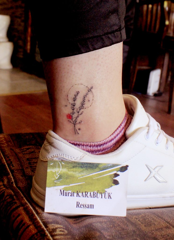 tattoo kadıköy istanbul tatto kalıcı dövme ressam dövme fiyat cicek 5